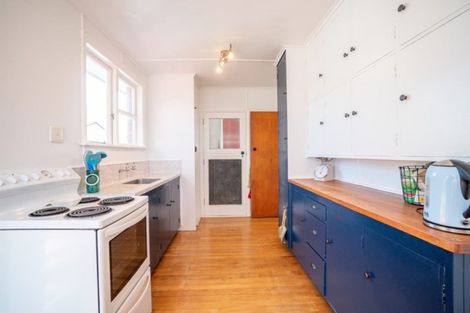 Photo of property in 24 Leicester Street, Terrace End, Palmerston North, 4410