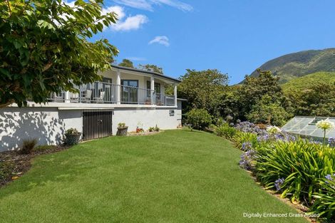 Photo of property in 85 Kent Street, Picton, 7220