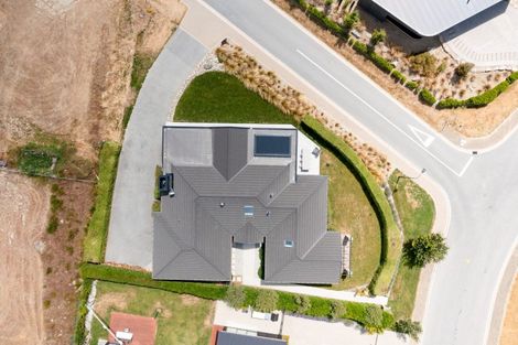 Photo of property in 9 Ruby Ridge, Wanaka, 9305