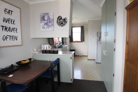 Photo of property in 21 Glendale Crescent, Holmes Hill, Oamaru, 9401