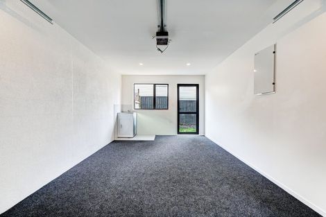 Photo of property in 2/63 Gardner Avenue, New Lynn, Auckland, 0600