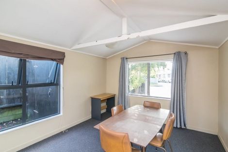 Photo of property in 6 Campbell Avenue, Paraparaumu, 5032