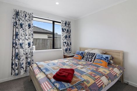 Photo of property in 2 Memorial Drive, Motueka, 7120