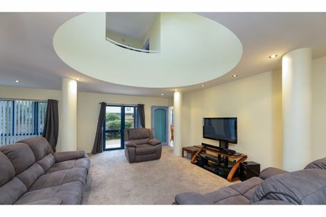 Photo of property in 1/22 Aston Drive, Waimairi Beach, Christchurch, 8083