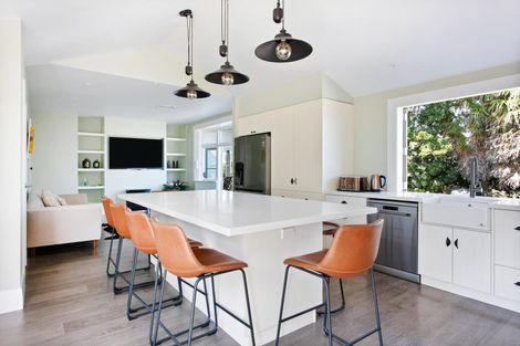 Photo of property in 109 Iranui Road, Inner Kaiti, Gisborne, 4010