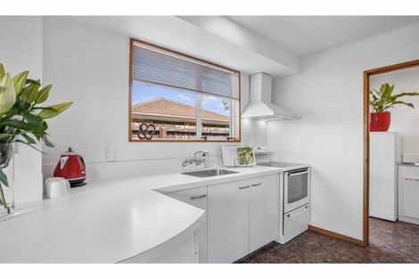 Photo of property in 1/48 Shannon Place, Belfast, Christchurch, 8051