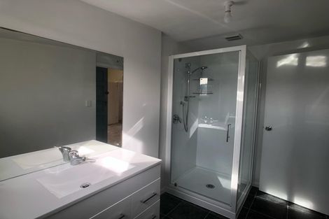 Photo of property in 11 Berry Street, Gisborne, 4010