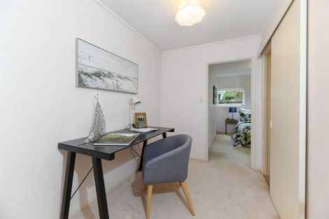 Photo of property in 15 Marywil Crescent, Hillcrest, Auckland, 0627