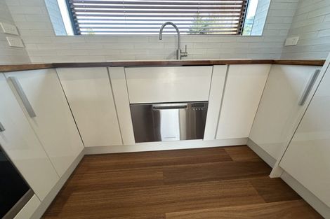 Photo of property in 157 Kent Street, Kingston, Athol, 9793