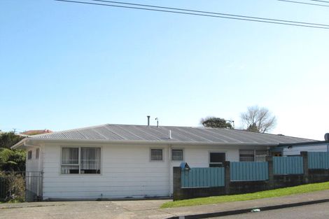 Photo of property in 73 David Street, Lynmouth, New Plymouth, 4310