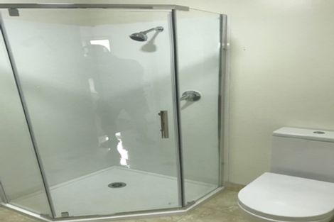 Photo of property in 2 Greensboro Street, Hamilton East, Hamilton, 3216