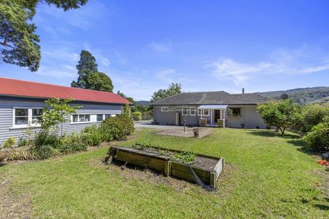 Photo of property in 710 Main Road North, Te Marua, Upper Hutt, 5018