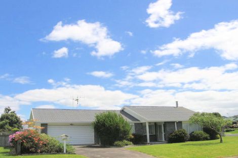 Photo of property in 7 Hereford Place, Waihi Beach, 3611