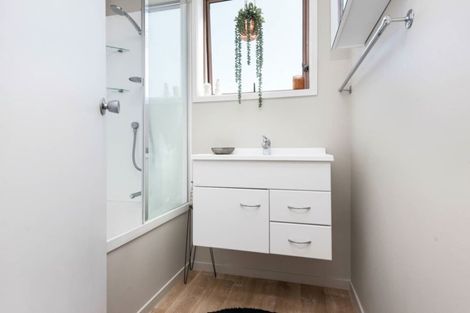 Photo of property in 1/18 Pegler Drive, Howick, Auckland, 2014