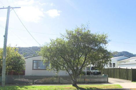 Photo of property in 7 Kowhai Avenue, Ebdentown, Upper Hutt, 5018