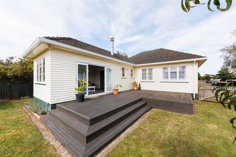 Photo of property in 13 Webb Street, Terrace End, Palmerston North, 4410