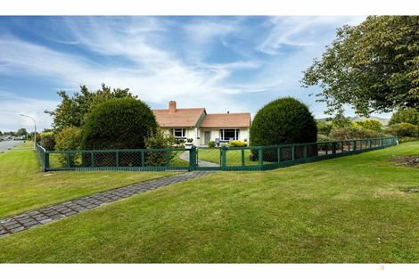 Photo of property in 187 Queen Street, Waimate, 7924