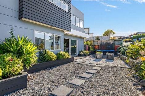 Photo of property in 3 Mo Street, Camborne, Porirua, 5026