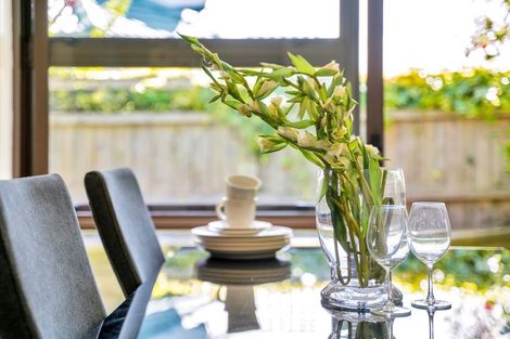 Photo of property in 8 Lamia Place, The Gardens, Auckland, 2105