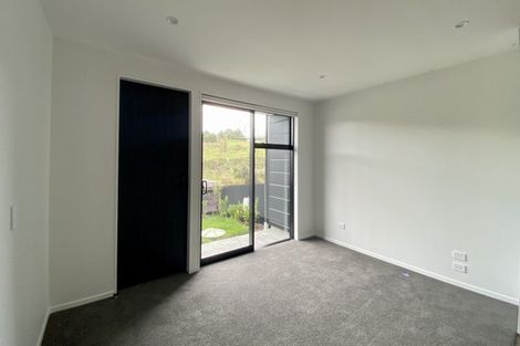 Photo of property in 10 Tuputupu Drive, Kumeu, 0810