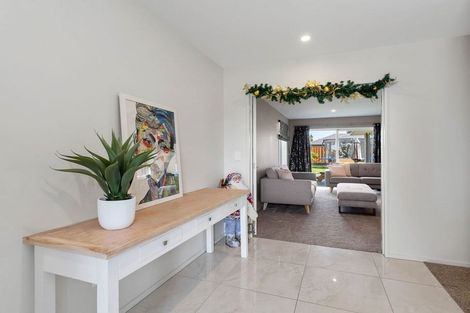 Photo of property in 103 Shillingford Boulevard, Rolleston, 7615
