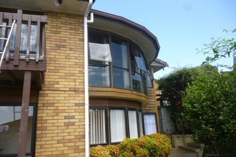 Photo of property in 1/30 Mark Edward Drive, Half Moon Bay, Auckland, 2012
