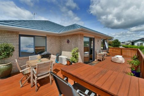 Photo of property in 21 Discovery Drive, Gulf Harbour, Whangaparaoa, 0930