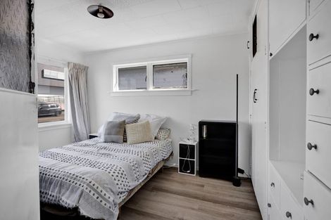 Photo of property in 194 Saint Aubyn Street, New Plymouth, 4310