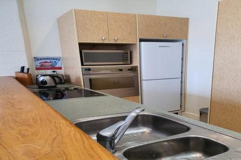 Photo of property in 5/37 Majoribanks Street, Mount Victoria, Wellington, 6011