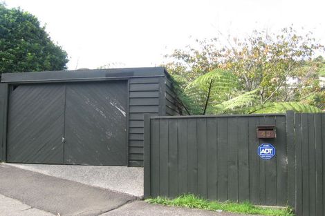 Photo of property in 43 Hathaway Avenue, Karori, Wellington, 6012