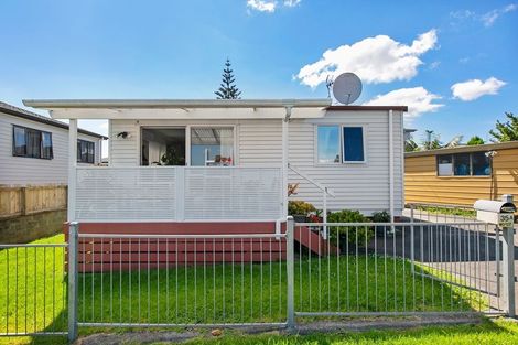 Photo of property in 35 Grange Road, Papatoetoe, Auckland, 2025