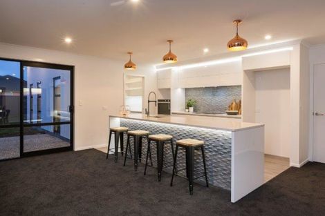 Photo of property in 76 Shields Street, Clyde, 9330