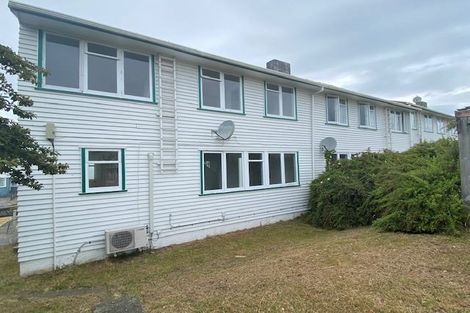 Photo of property in 24-30 Cheshire Street, Cannons Creek, Porirua, 5024