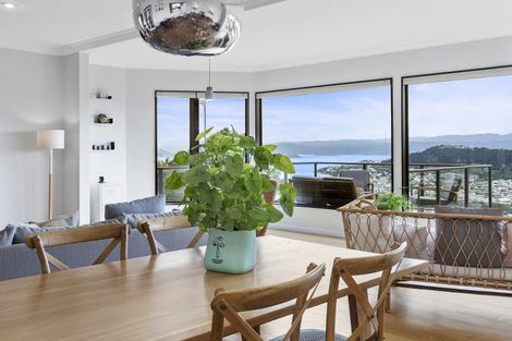 Photo of property in 33 Karepa Street, Brooklyn, Wellington, 6021