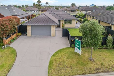 Photo of property in 27 Putaka Place, Papamoa Beach, Papamoa, 3118