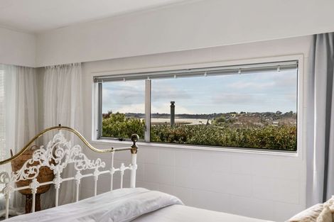 Photo of property in 2 Knox Place, Greerton, Tauranga, 3112