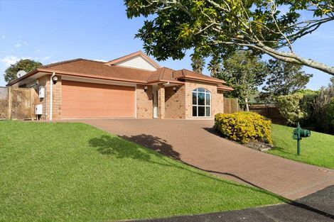 Photo of property in 5 Castlehill Court, Wattle Downs, Auckland, 2103