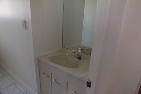 Photo of property in 9 Harry Ell Drive, Cashmere, Christchurch, 8022