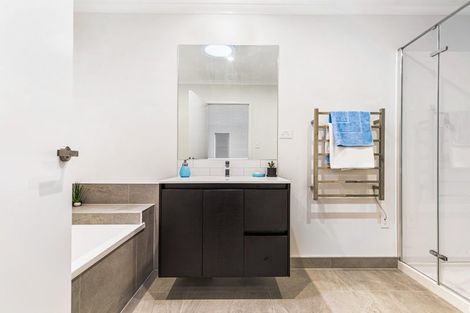 Photo of property in 9 Jagoda Road, Westgate, Auckland, 0614