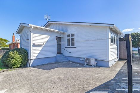 Photo of property in 36 Salisbury Street, Levin, 5510