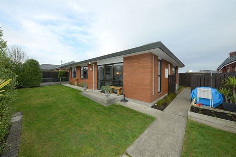 Photo of property in 11a Glenmore Avenue, Casebrook, Christchurch, 8051