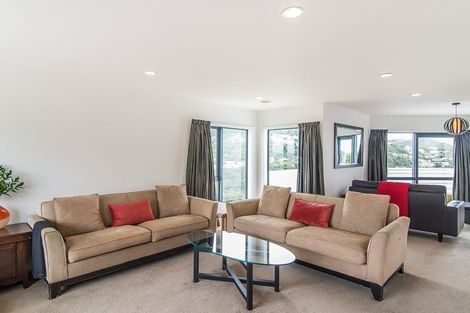 Photo of property in 28 Imran Terrace, Khandallah, Wellington, 6035