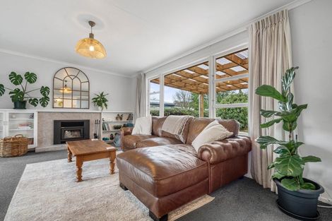 Photo of property in 12 East Street, Greytown, 5712