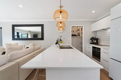 Photo of property in 173a Wallace Road, Mangere Bridge, Auckland, 2022