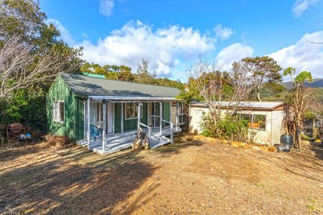 Photo of property in 979 Tuateawa Road, Waikawau, Coromandel, 3584