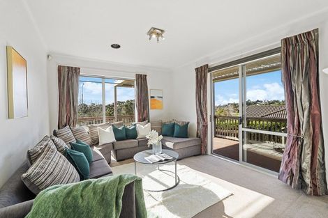 Photo of property in 13 Anchorite Way, Red Beach, 0932