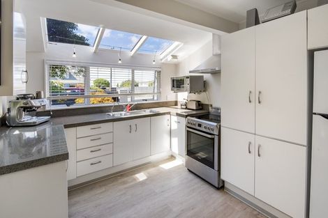 Photo of property in 2/23 Lomond Street, Takapuna, Auckland, 0622