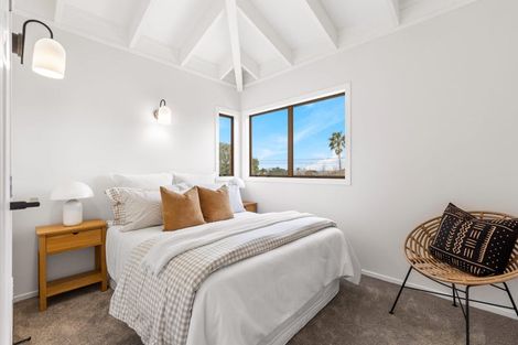 Photo of property in 3/5 Pullum Street, Birkenhead, Auckland, 0626