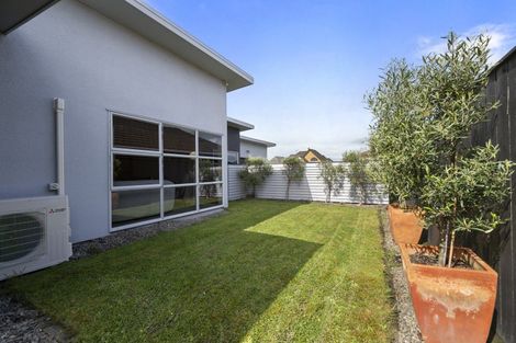 Photo of property in 81 Pacific Drive, Fitzherbert, Palmerston North, 4410