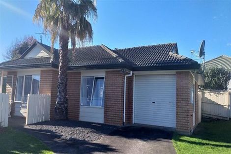 Photo of property in 3 Bernina Place, Weymouth, Auckland, 2103